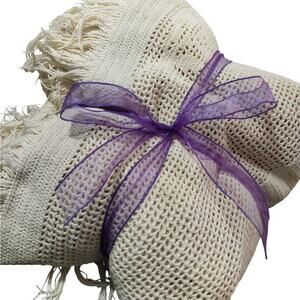 GORGEOUS VINTAGE CREAM ULTRA WEIGHTED HAND CROCHETED BEDSPREAD! SZ QN/KING